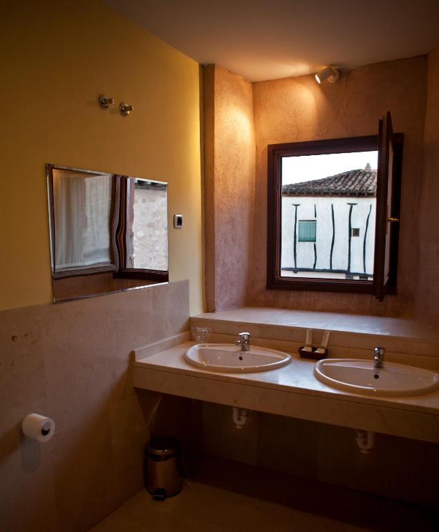 Готель Hospederia Porta Coeli Сігуенса Номер фото